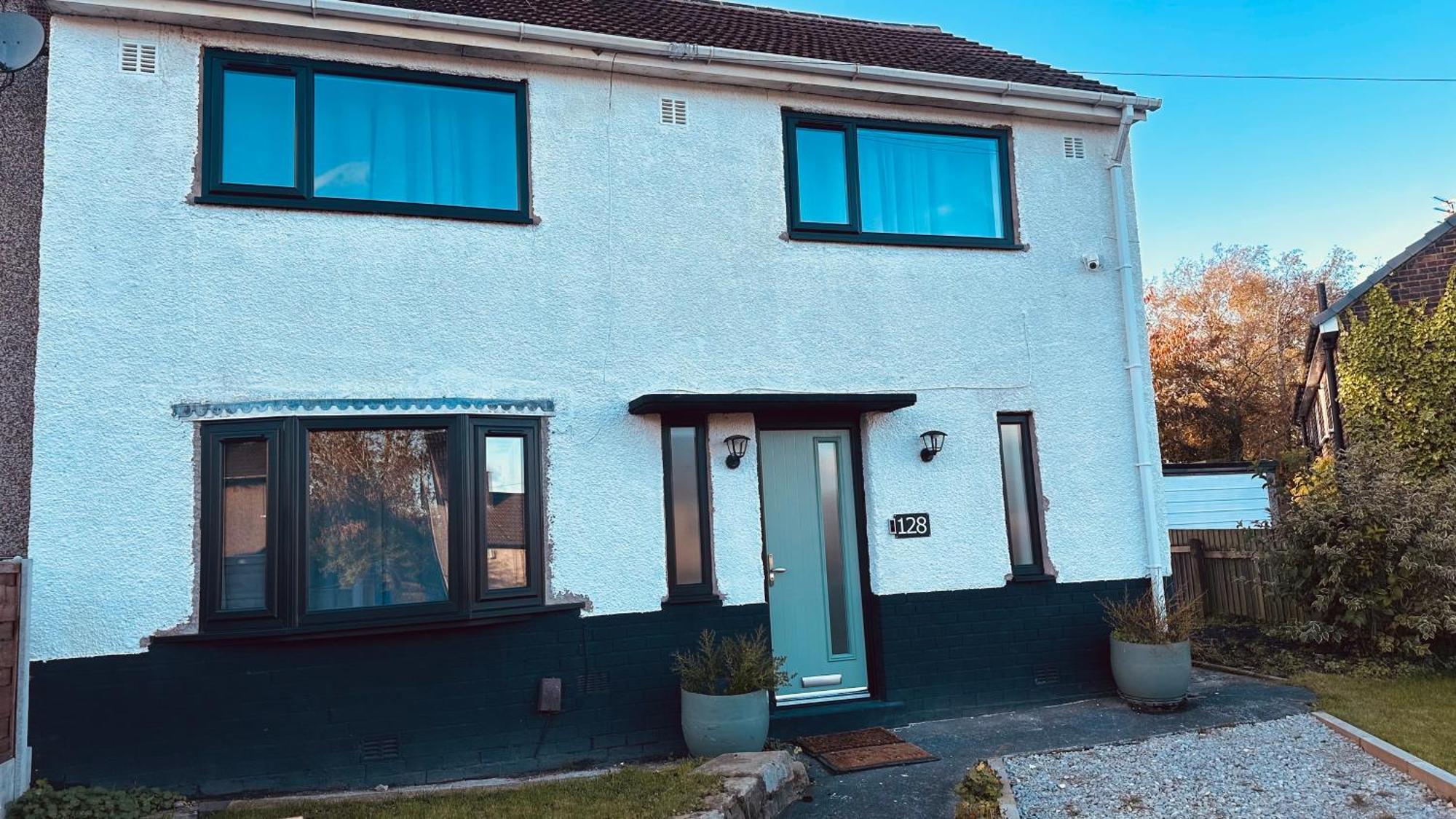 Entire Charming 5-Bed House In Darwen Blackburn Bb1 Free Parking Roadside Rishton Bagian luar foto