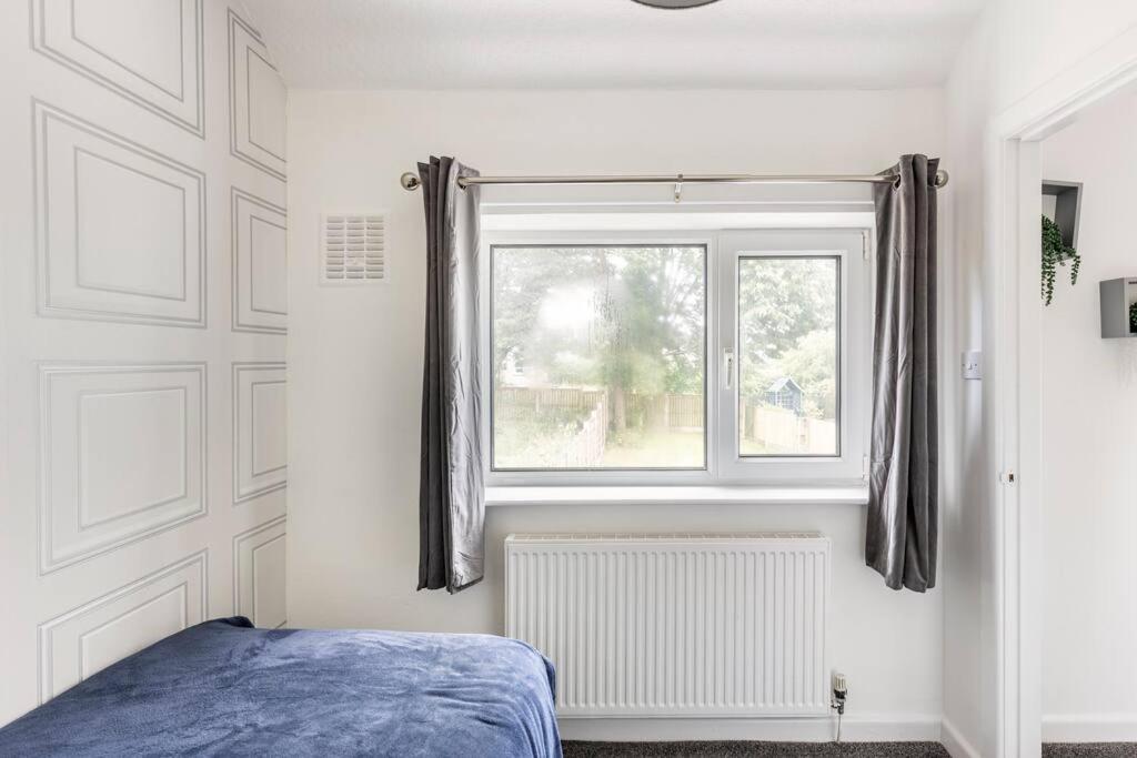 Entire Charming 5-Bed House In Darwen Blackburn Bb1 Free Parking Roadside Rishton Bagian luar foto